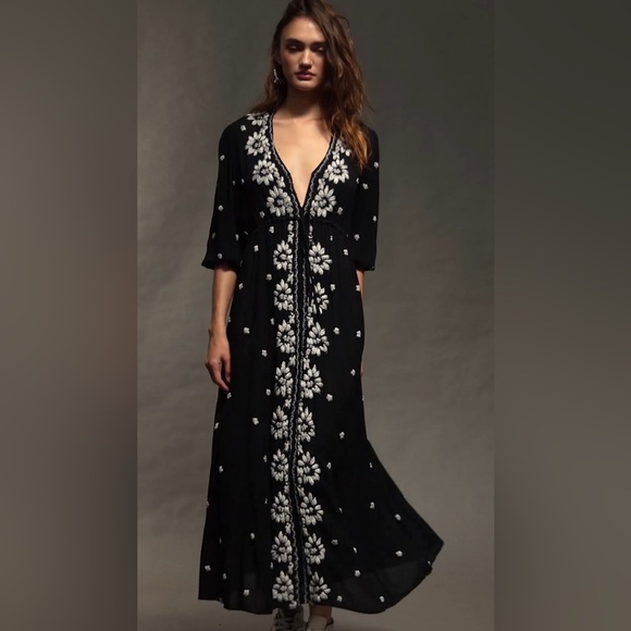 NWT Free People Embroidered Fable Midi Black And White Floral Boho Dress XS $168 - Picture 3 of 15